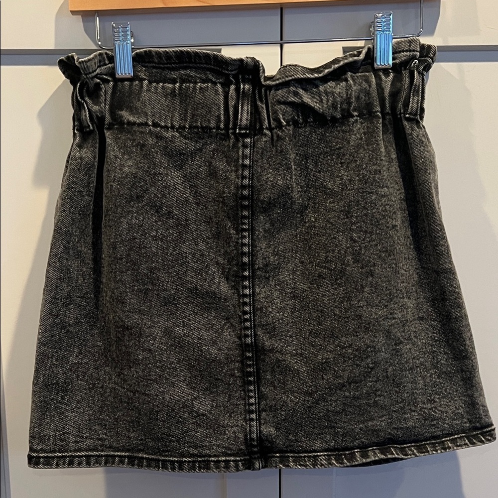 Zara Two-Tone Denim Jacket and Skirt Set - Picture 9 of 10